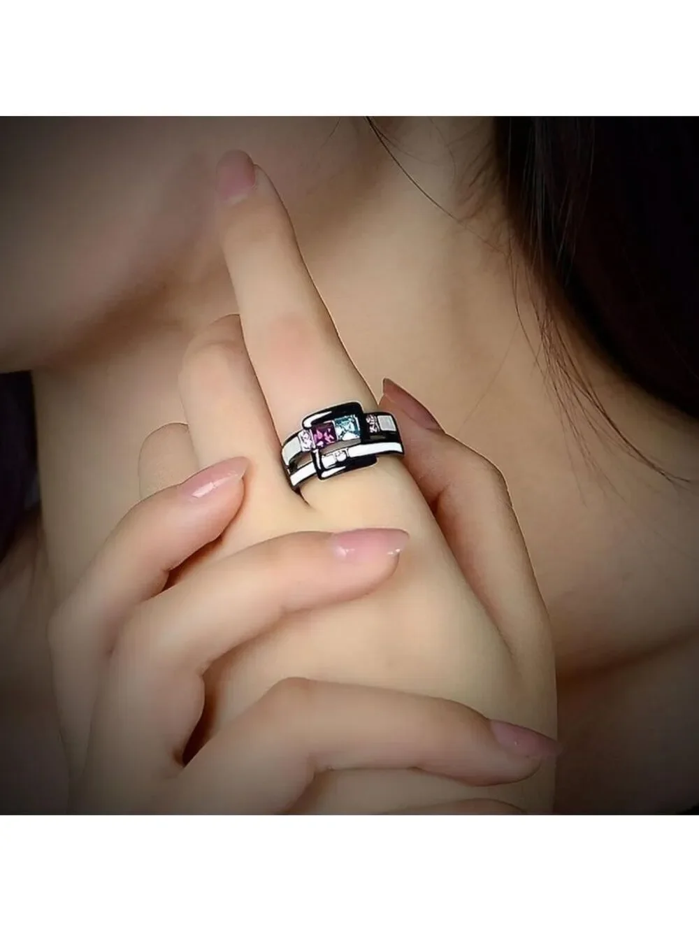 Fashion Enamel and Crystals Ring
